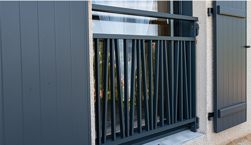 Fixation murale en tableau