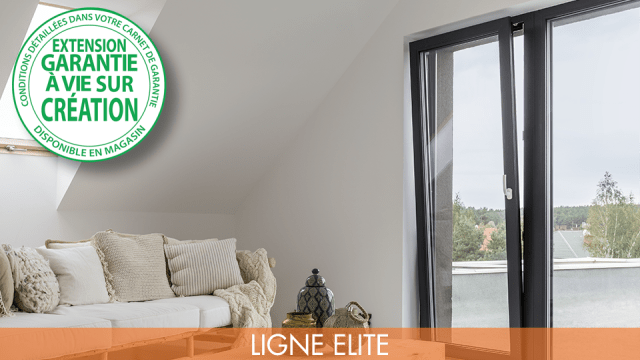 Photo d'ambiance porte-fenêtre Mixte PVC/ALU CREATION chez ISOFRANCE Fenêtres et Energies