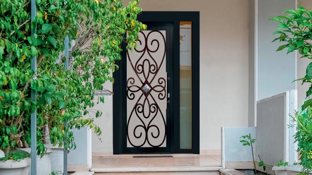 Porte d'entrée PVC Ligne Elégance Gamme Glass chez ISOFRANCE Fenêtres et Energies