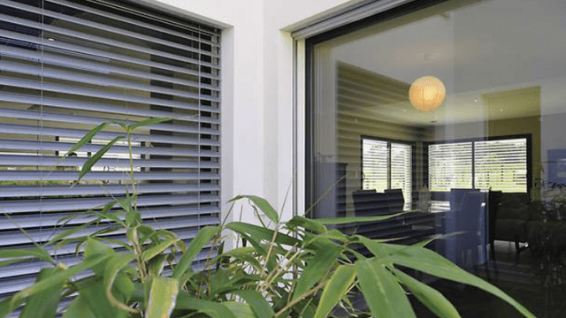 Brise soleil orientable