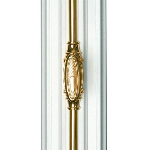 Crémone à l'ancienne sur les portes-fenêtres PVC ISOFRANCE fenêtres et Energies