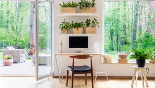 Photo d'ambiance porte-fenêtre PVC Ligne STYLE DESIGN chez ISOFRANCE Fenêtres et Energies