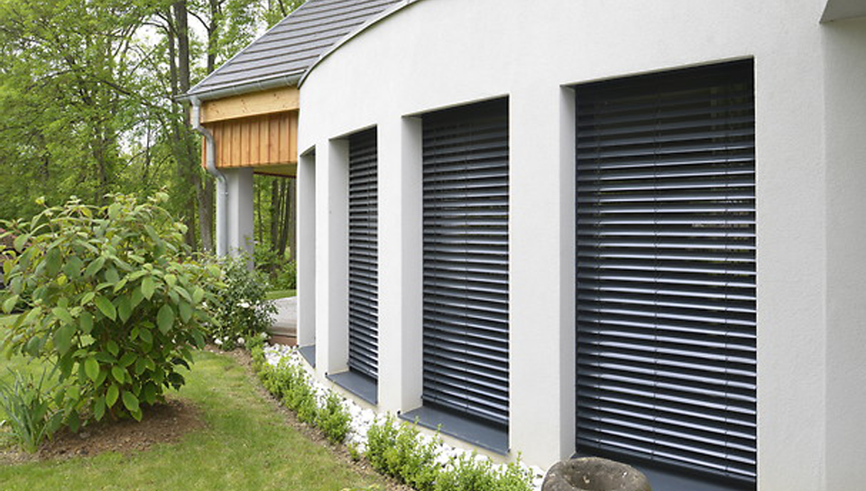 Brises-soleil orientables